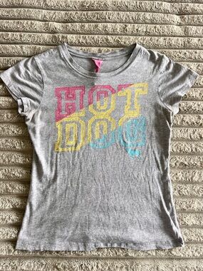 Vintage Y2K Victoria's Secret Pink Graphic T-Shirt- S